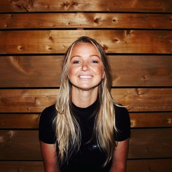 Meet your Posher, Annika - Picture 1 of 1